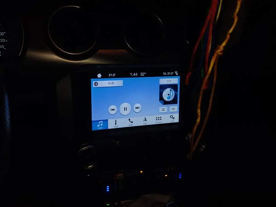 Ford Mustang 2019 — Şəkil 13/16
