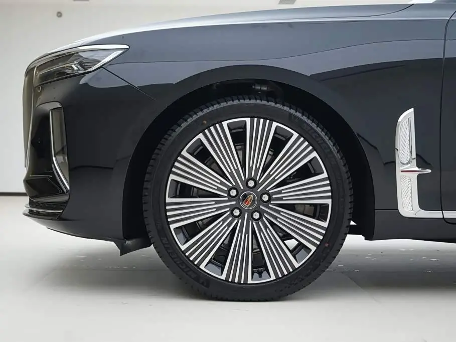 Hongqi H9 2025 — Şəkil 14/19