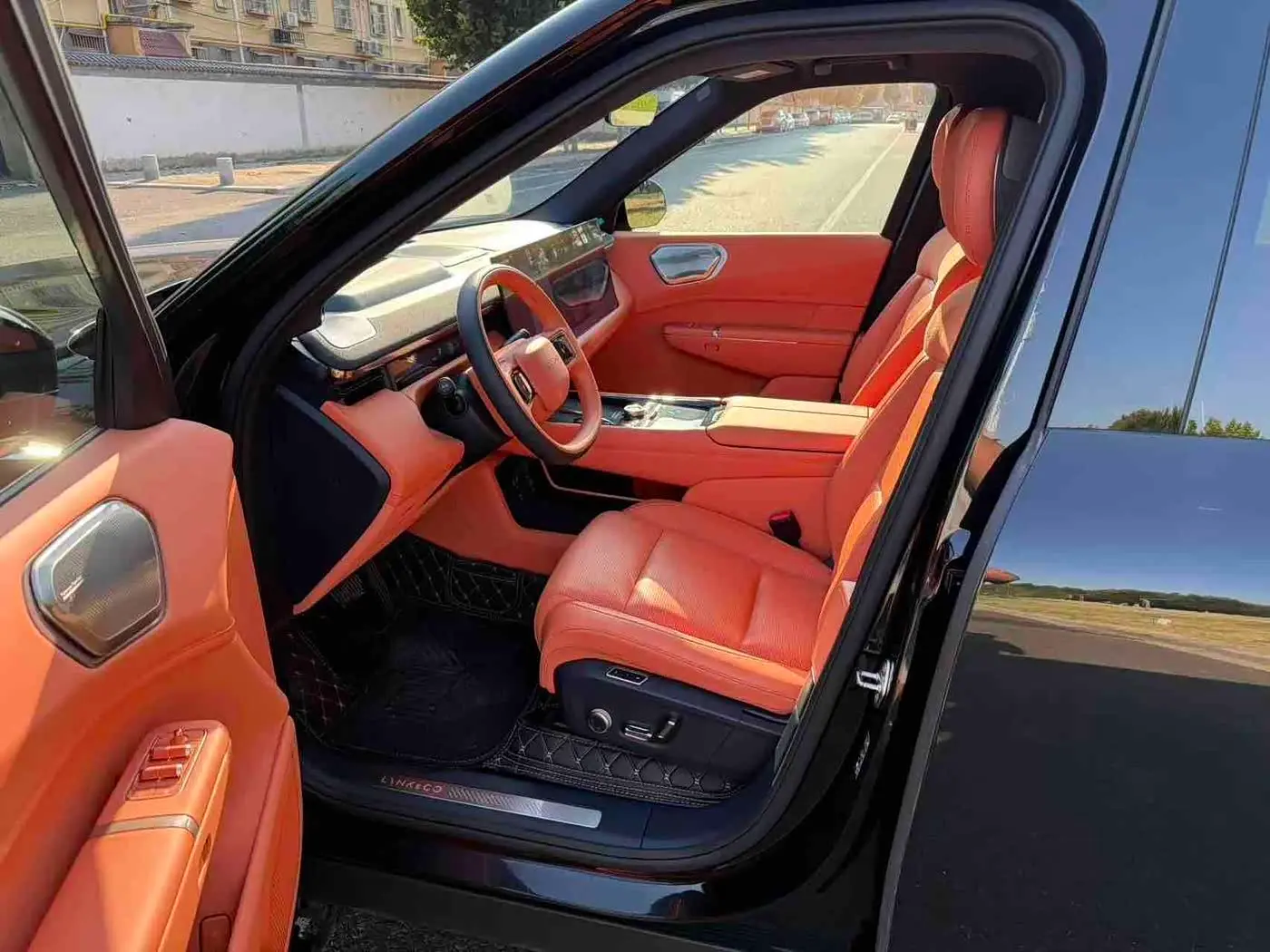 Lynk & Co 900 2025 — Şəkil 8/11