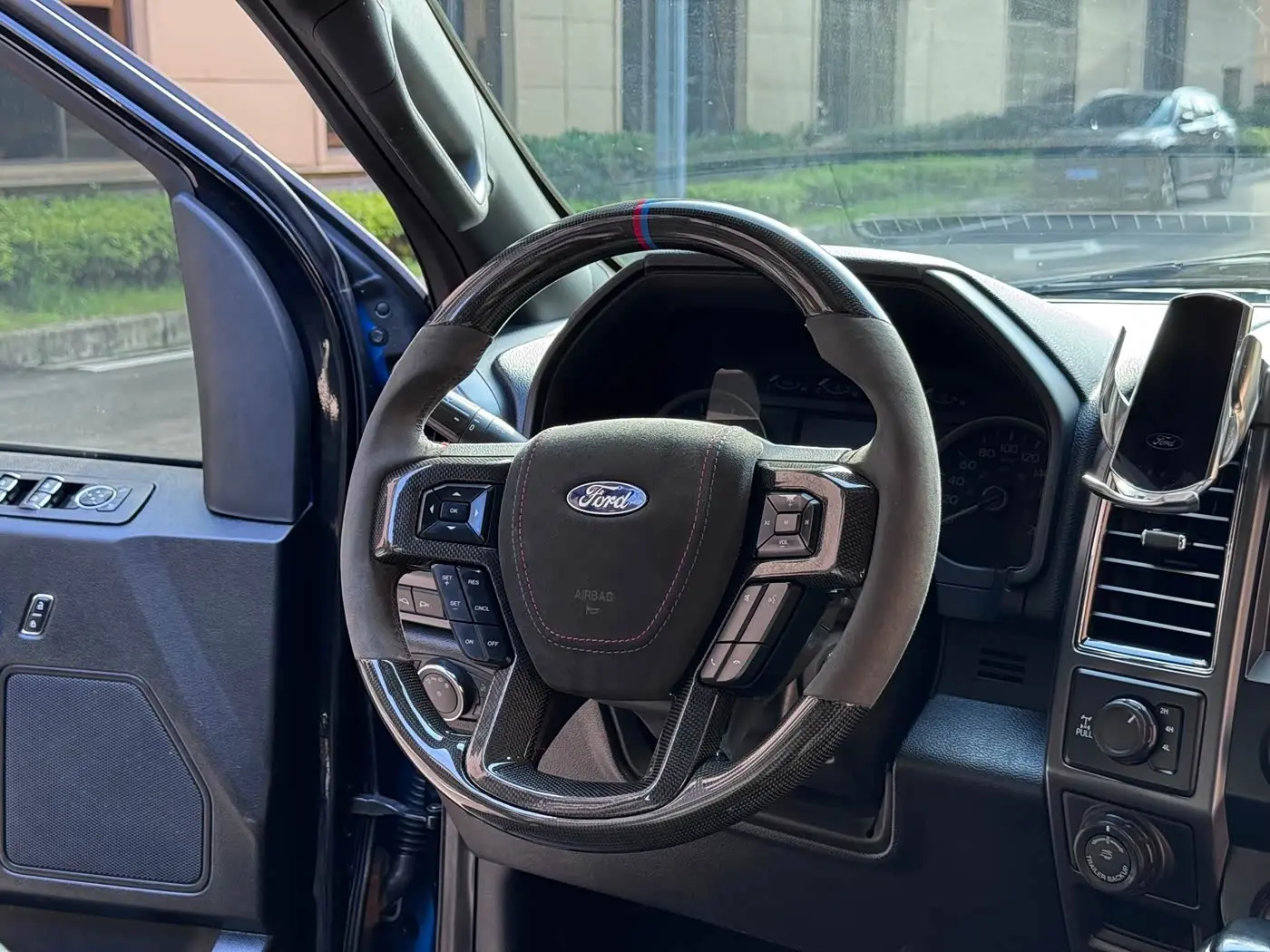 Ford F-150 Raptor 2020 — Photo 11/12