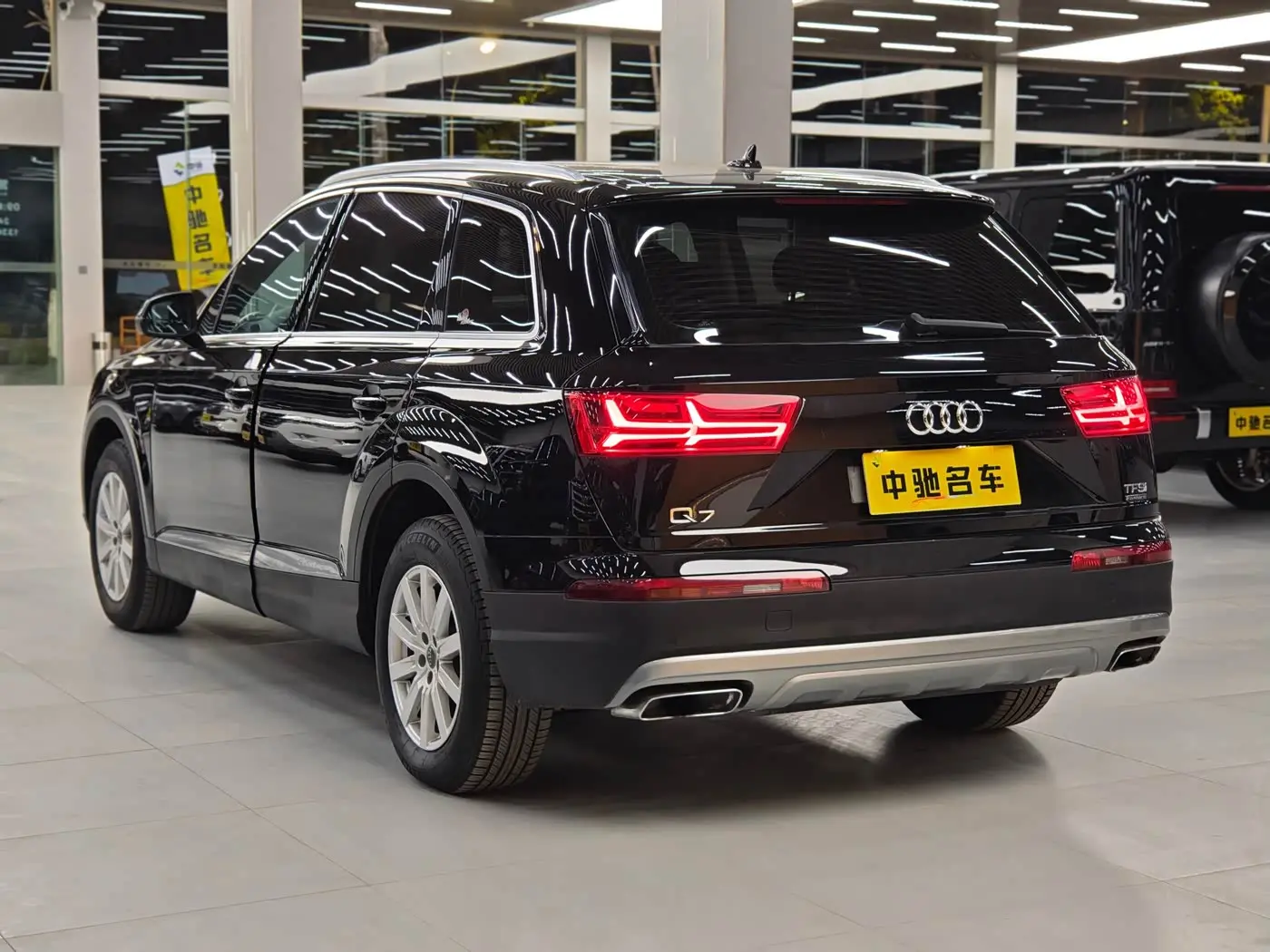 Audi Q7 2017 — Photo 4/15
