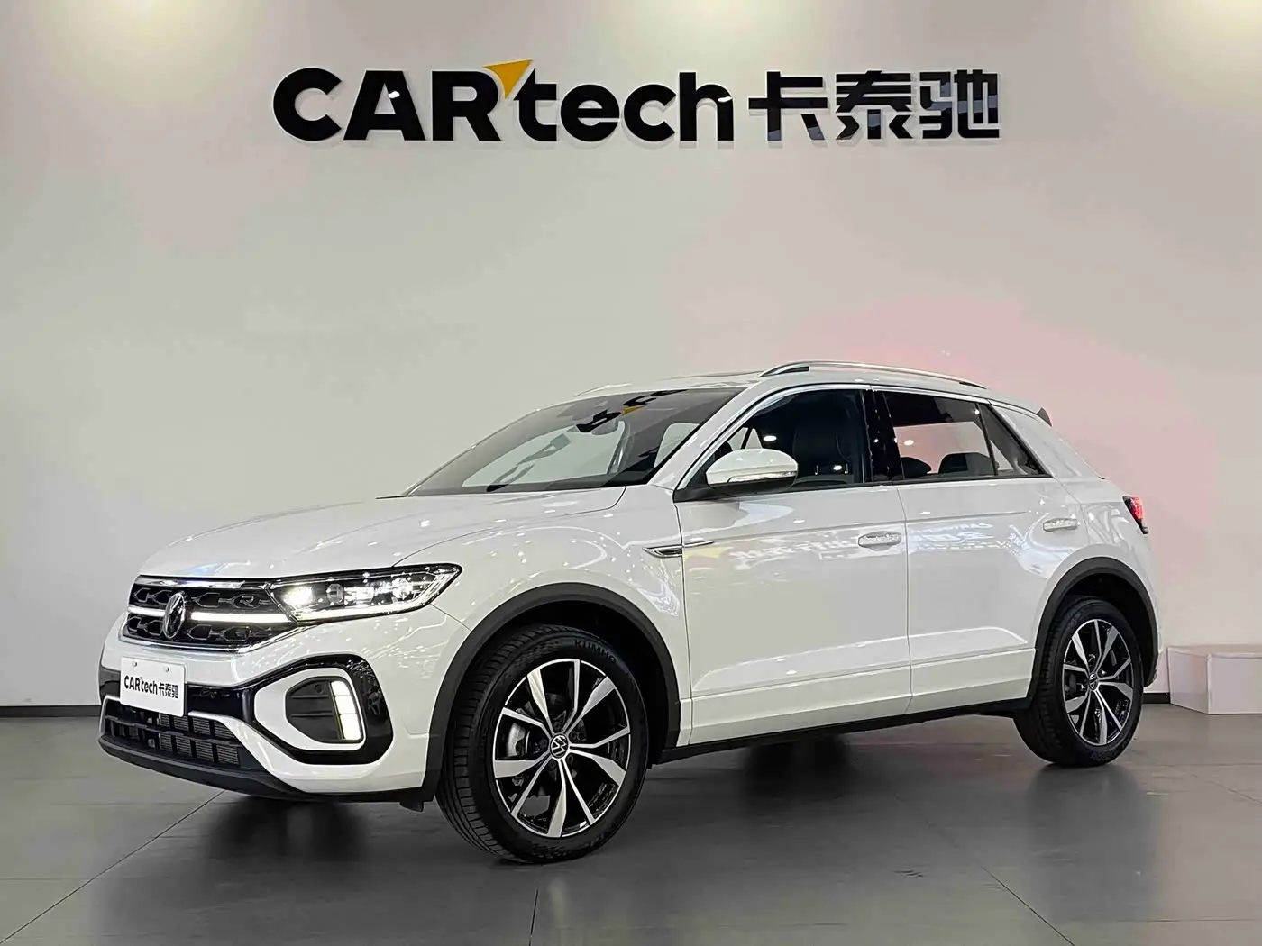 Volkswagen T-ROC, 2025