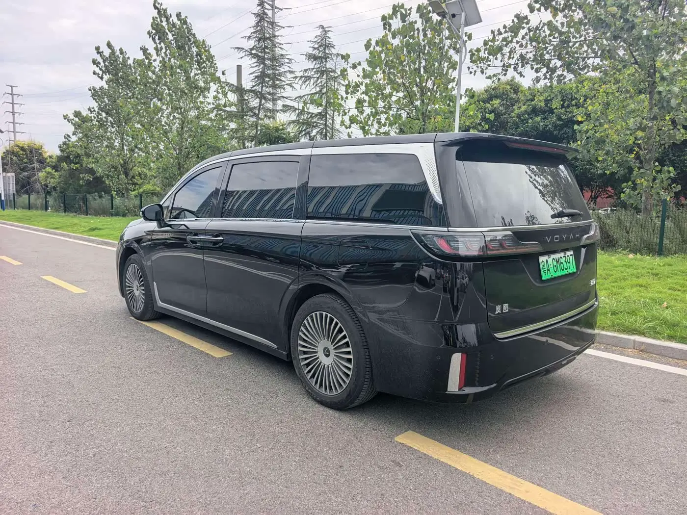 Voyah Auto Voyah Dreamer 2026 — Photo 5/17