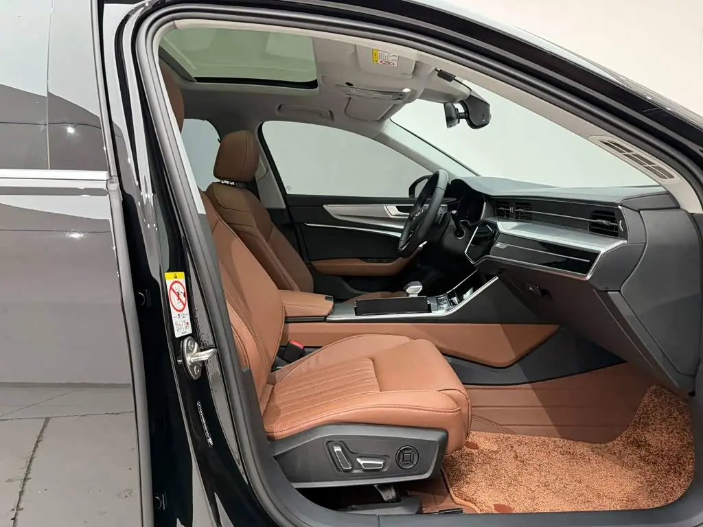 Audi A6L 2024 — Photo 16/20