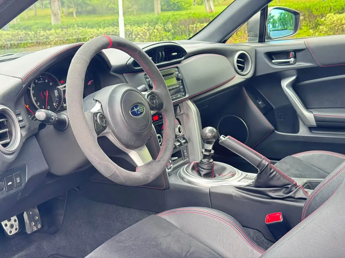 Subaru BRZ 2019 — Photo 10/14
