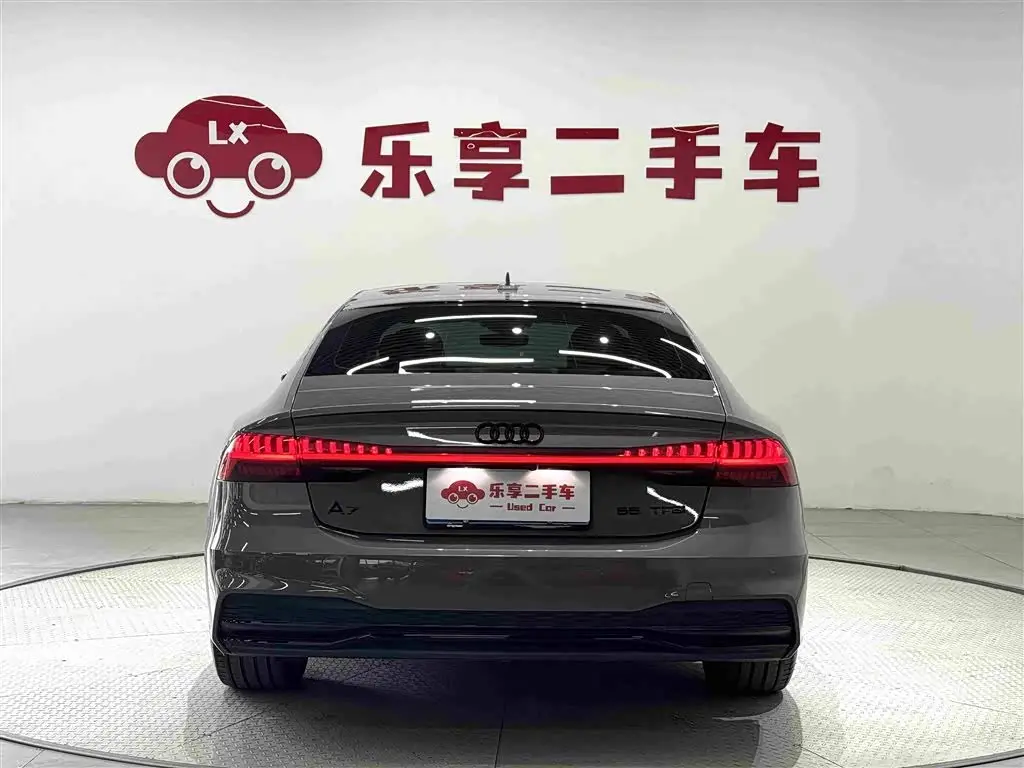 Audi A7 2022 — Фото 4/20
