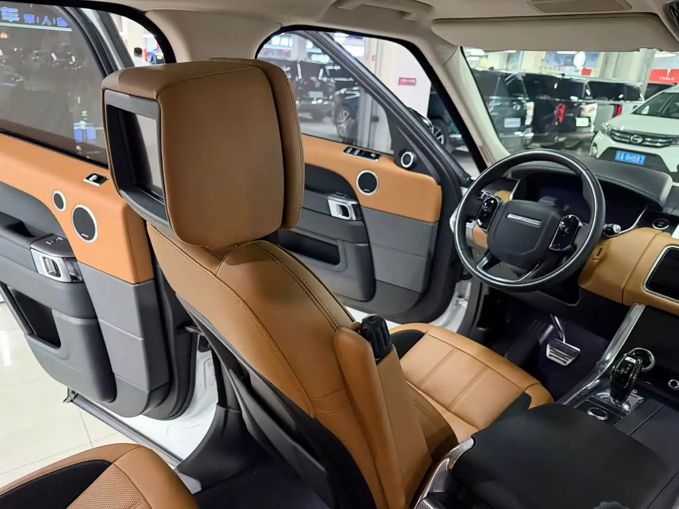Land Rover Range Rover Sport 2020 — Şəkil 12/17