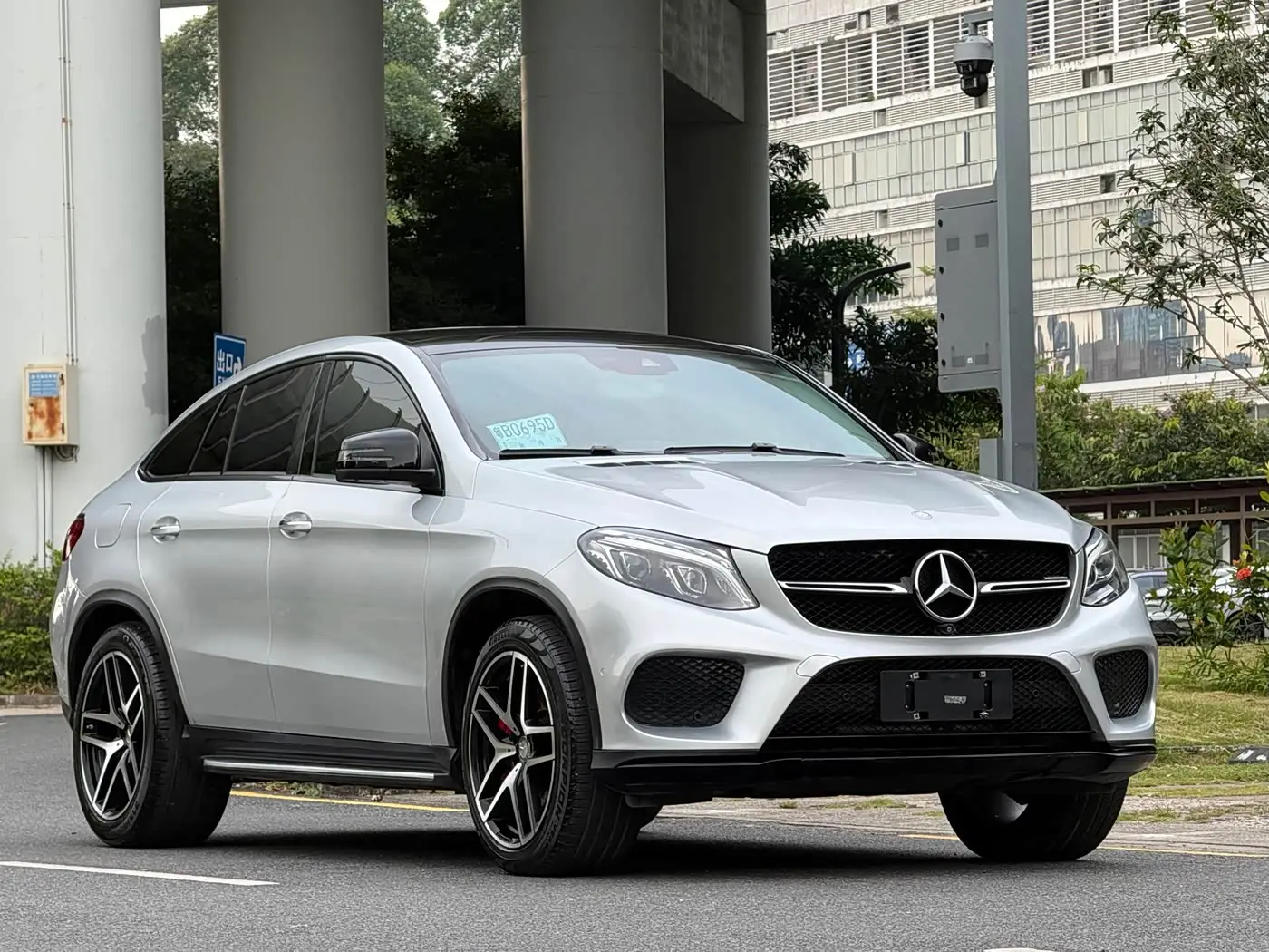 Mercedes-Benz GLE Coupe 2016 — Фото 2/20
