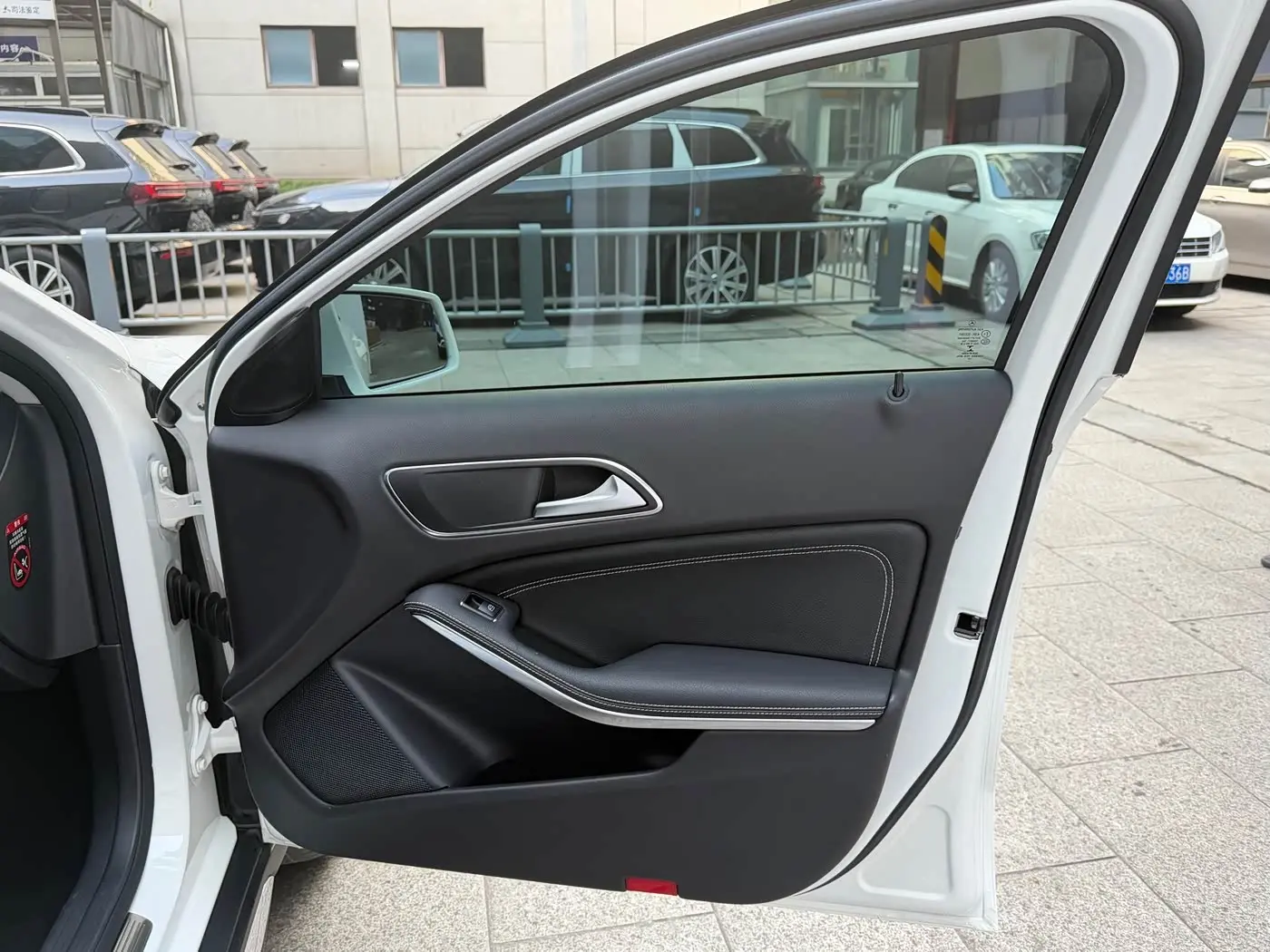 Mercedes-Benz GLA 2019 — Фото 11/20