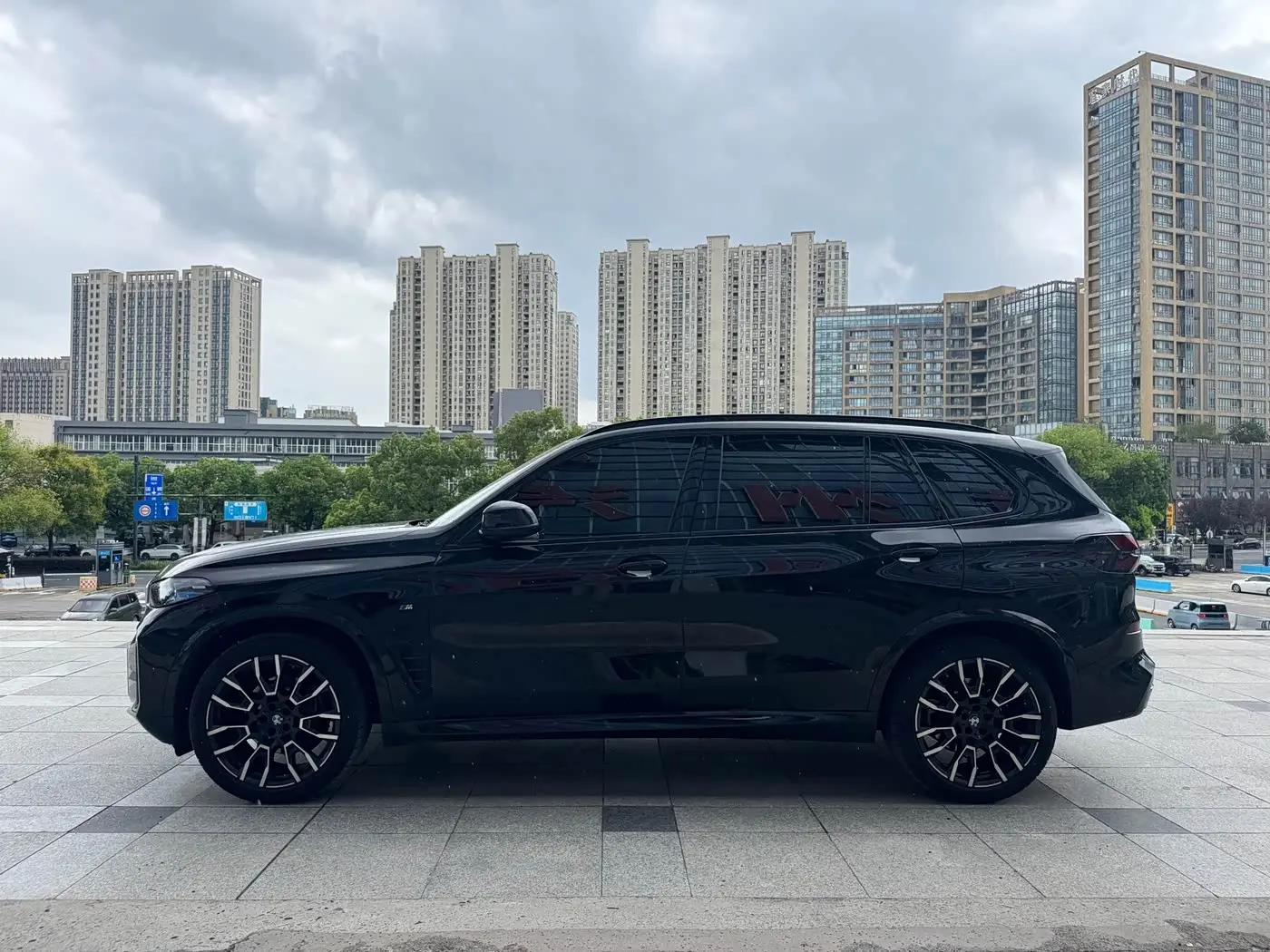 BMW X5 2024 — Photo 3/12