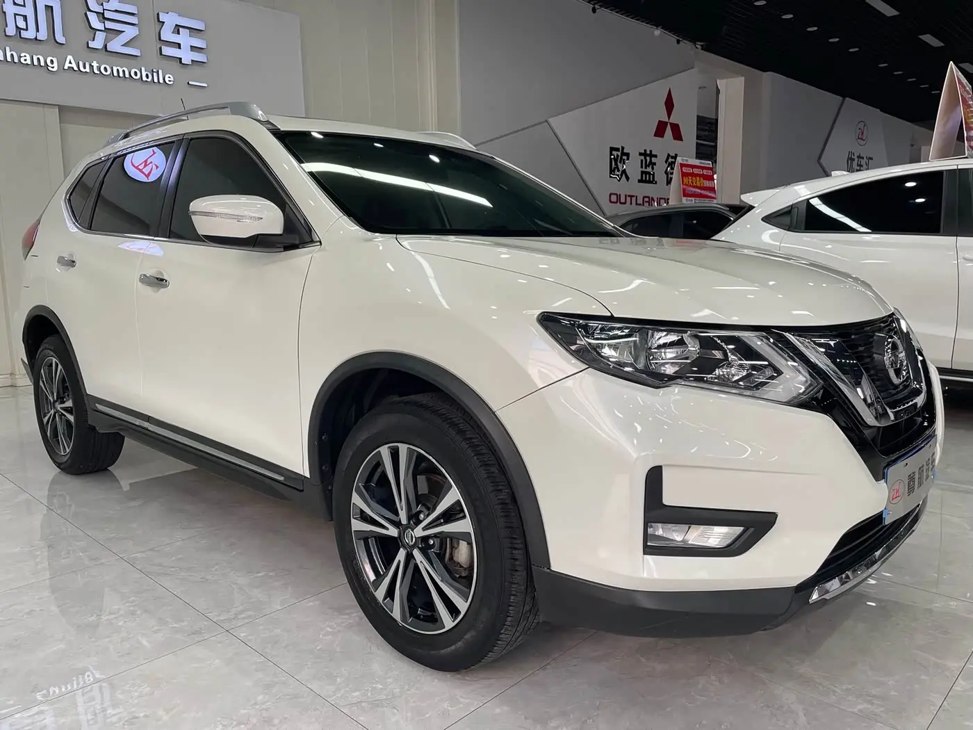 Nissan X-Trail 2022 — Photo 10/20
