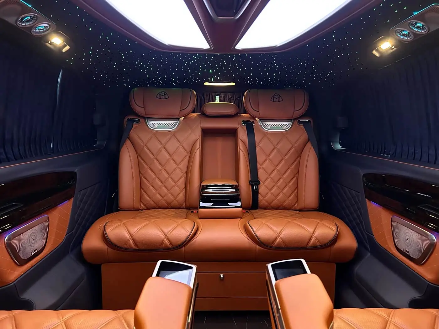 Mercedes-Benz Vito 2023 — Photo 15/20