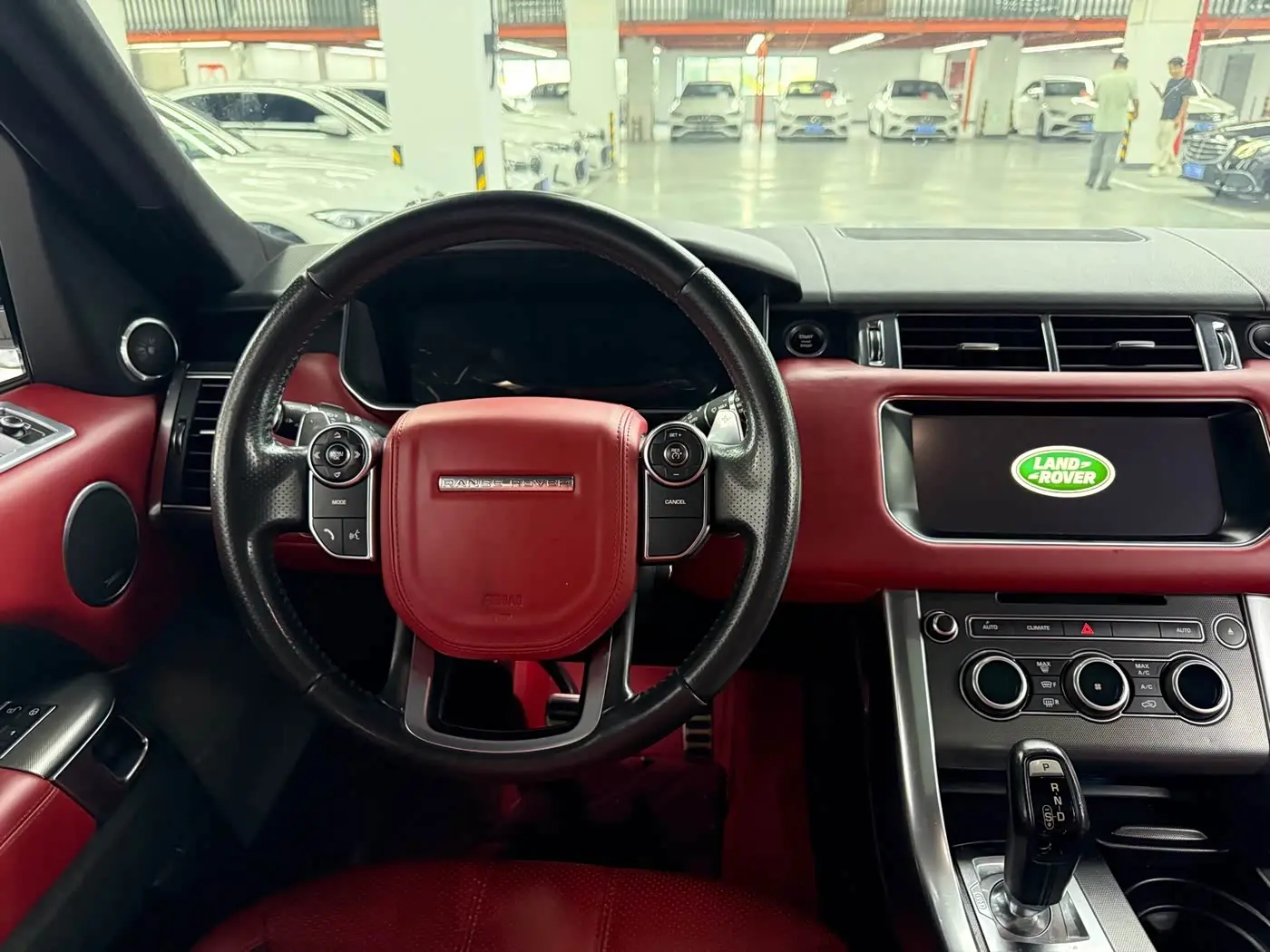 Land Rover Range Rover Sport 2017 — Фото 7/14