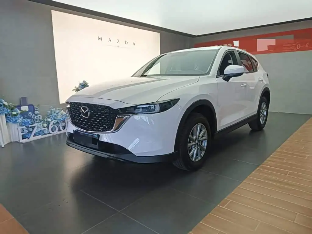 Mazda CX-5, 2024