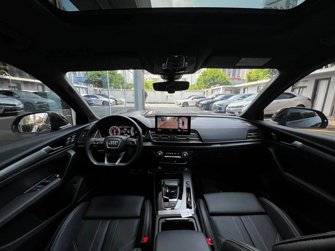 Audi Q5L 2025 — Şəkil 9/20