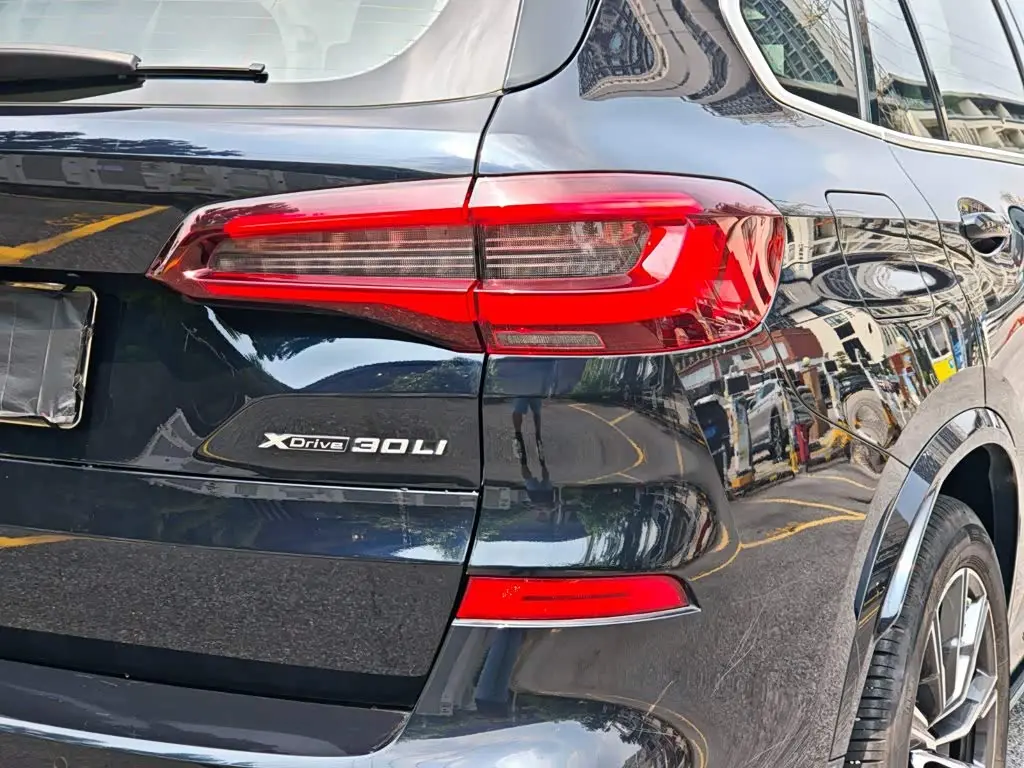 BMW X5 2023 — Şəkil 10/20