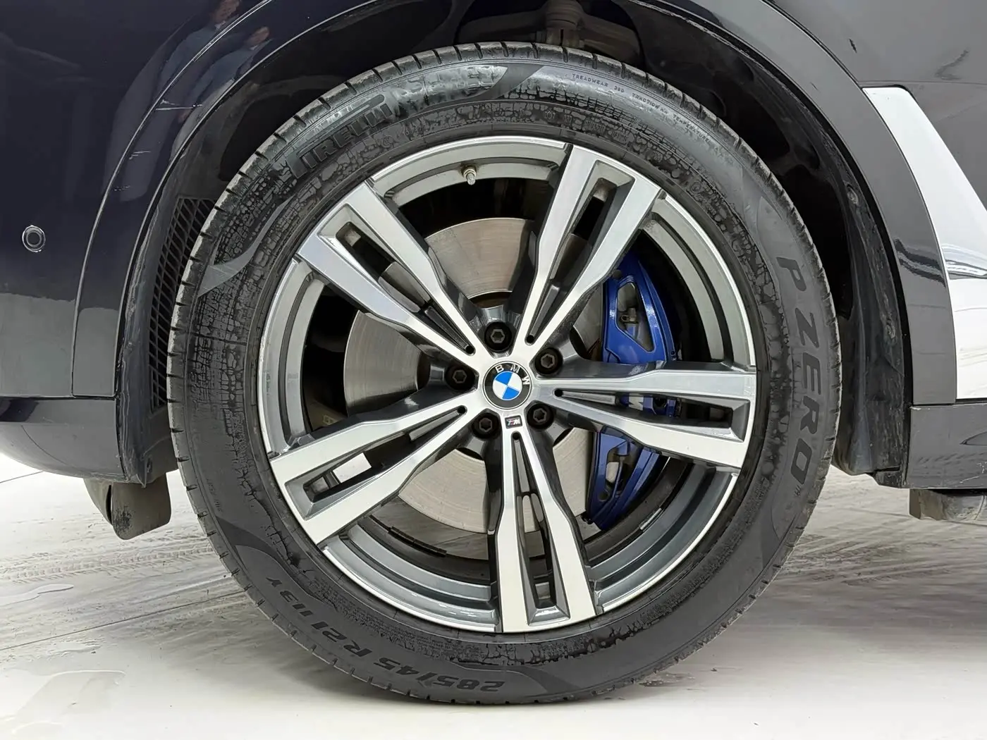 BMW X7 2023 — Photo 11/20