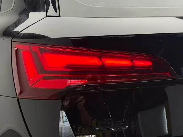 Audi Q5L 2024 — Şəkil 15/17