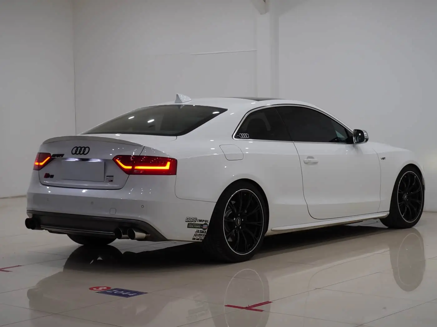 Audi S5 2012 — Photo 5/13