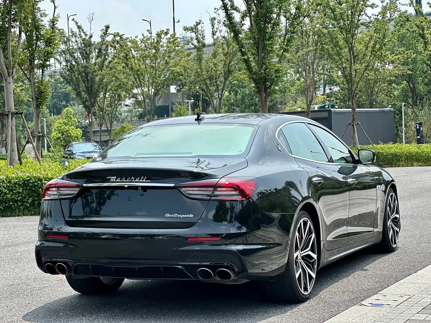 Maserati Quattroporte 2016 — Şəkil 6/17