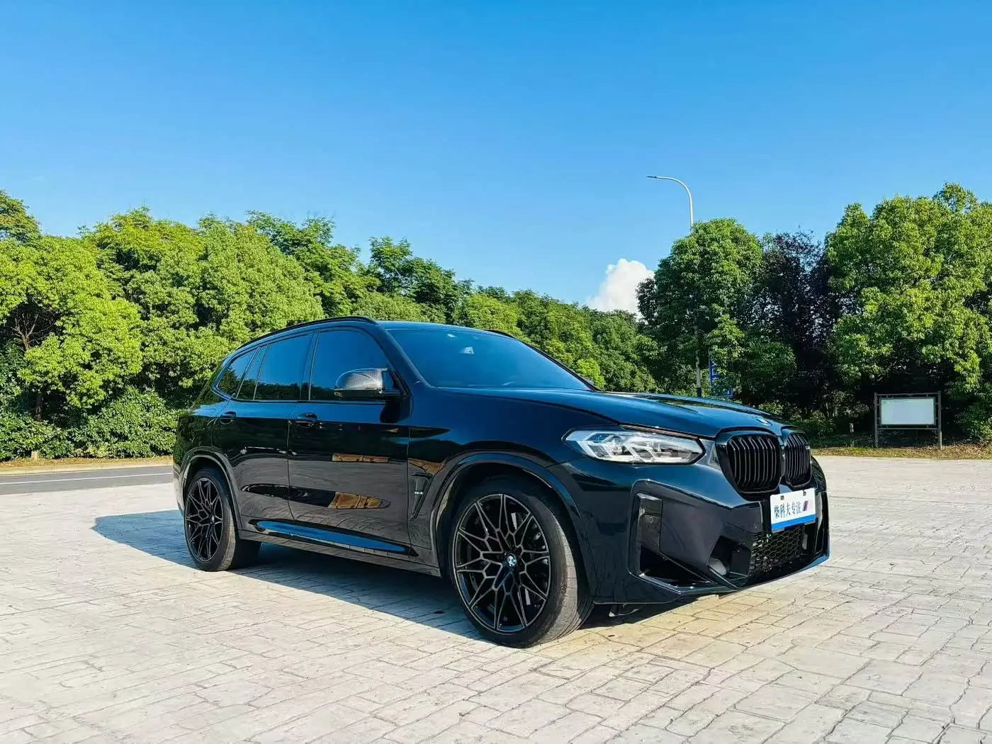 BMW X3 M 2022 — Photo 4/9