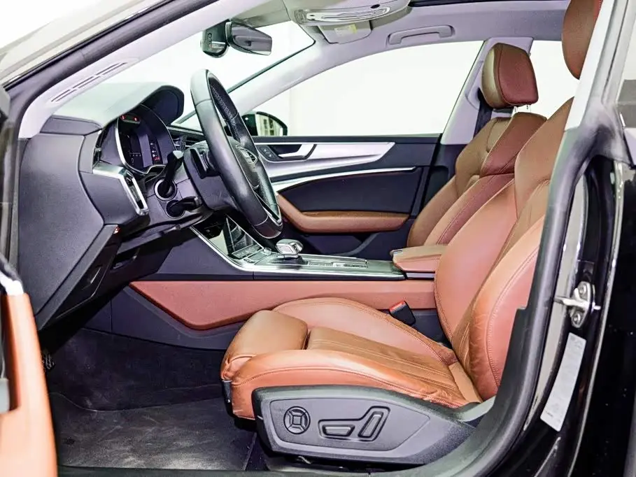 Audi A7 2021 — Photo 9/20