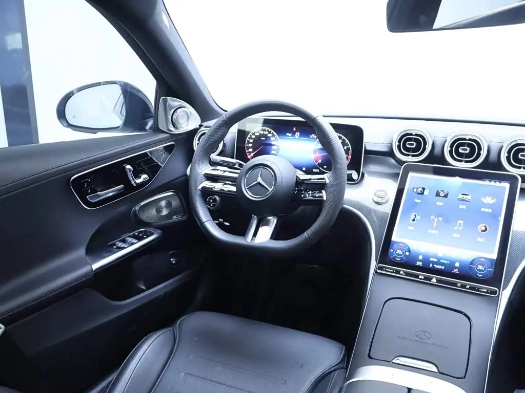 Mercedes-Benz C-Class 2024 — Фото 14/20