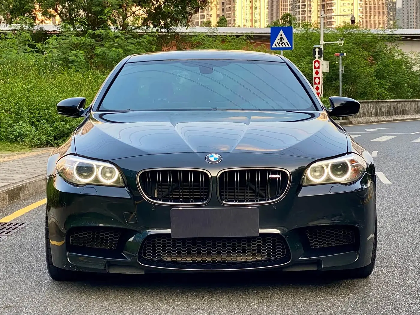 BMW M5 2015 — Photo 2/20