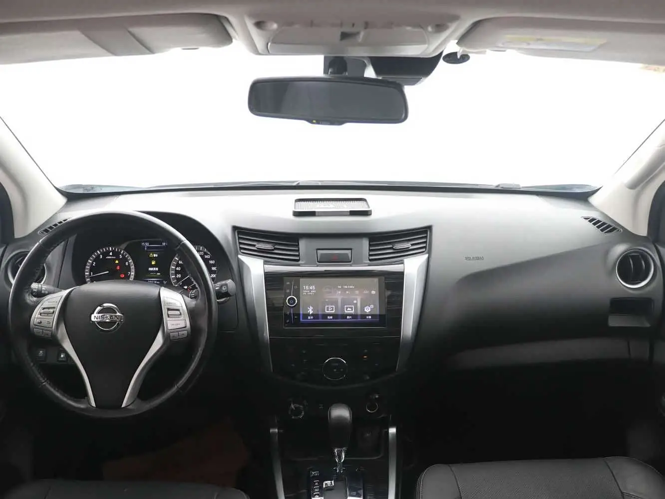Nissan Terra 2021 — Photo 6/14