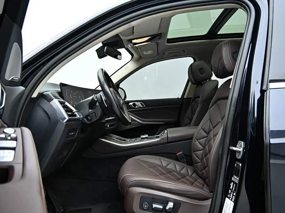 BMW X5 2024 — Photo 11/20