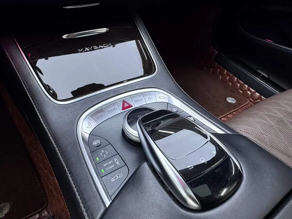 Mercedes-Benz Maybach S-Class 2016 — Şəkil 16/20