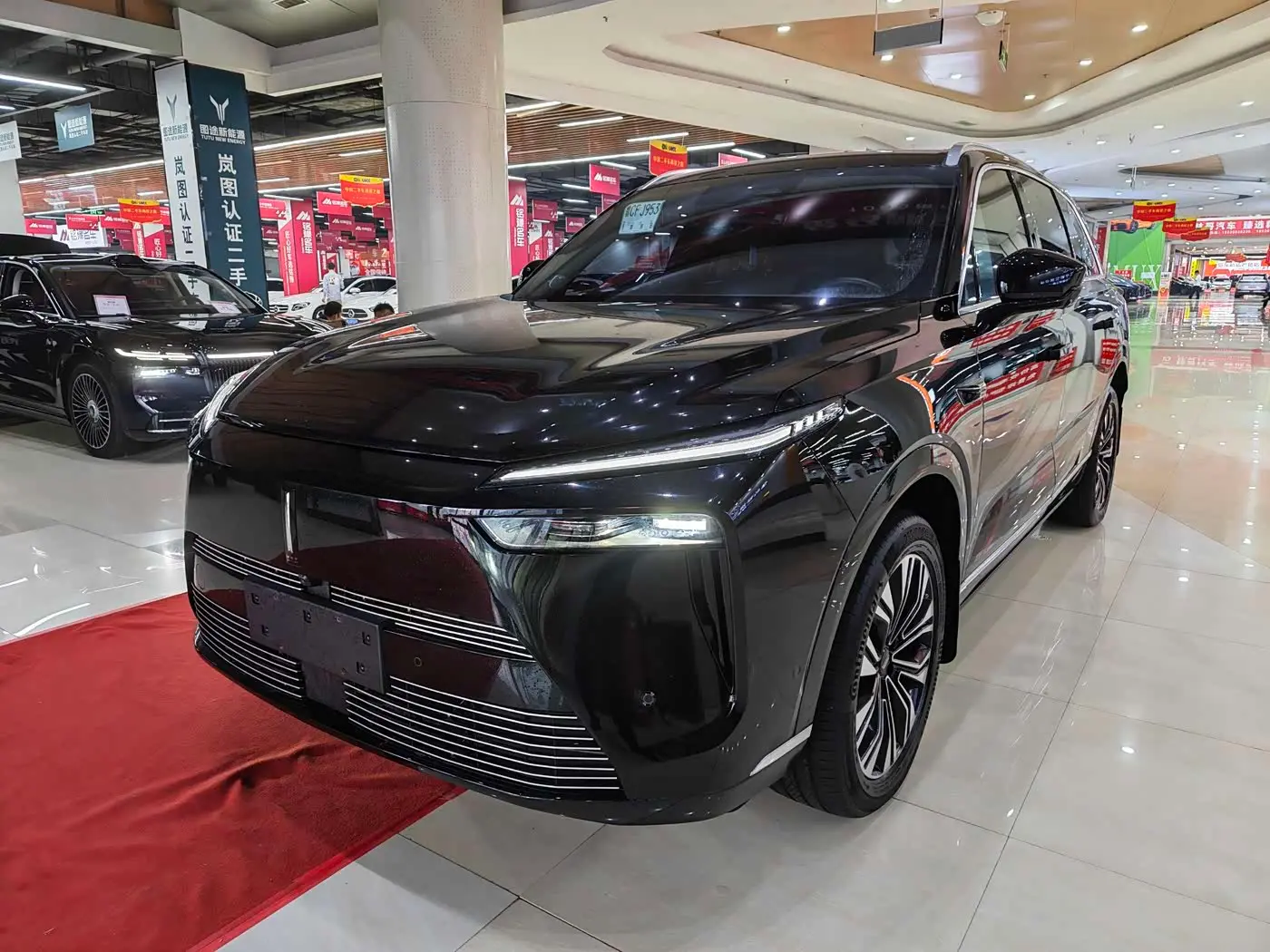 WEY Lanshan 2023 — Photo 1/18