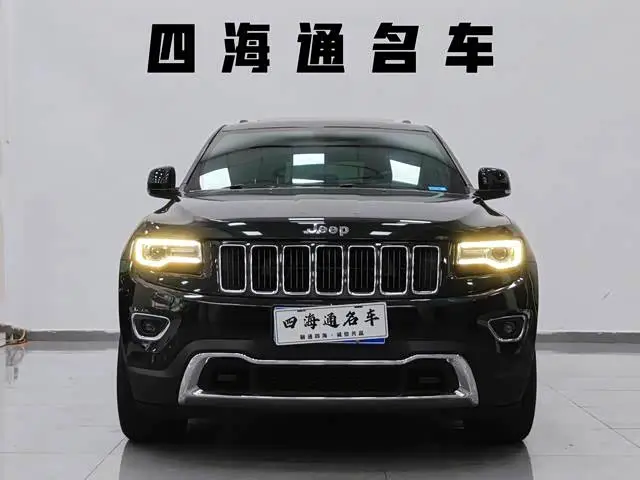 Jeep Grand Cherokee 2016 — Фото 2/13