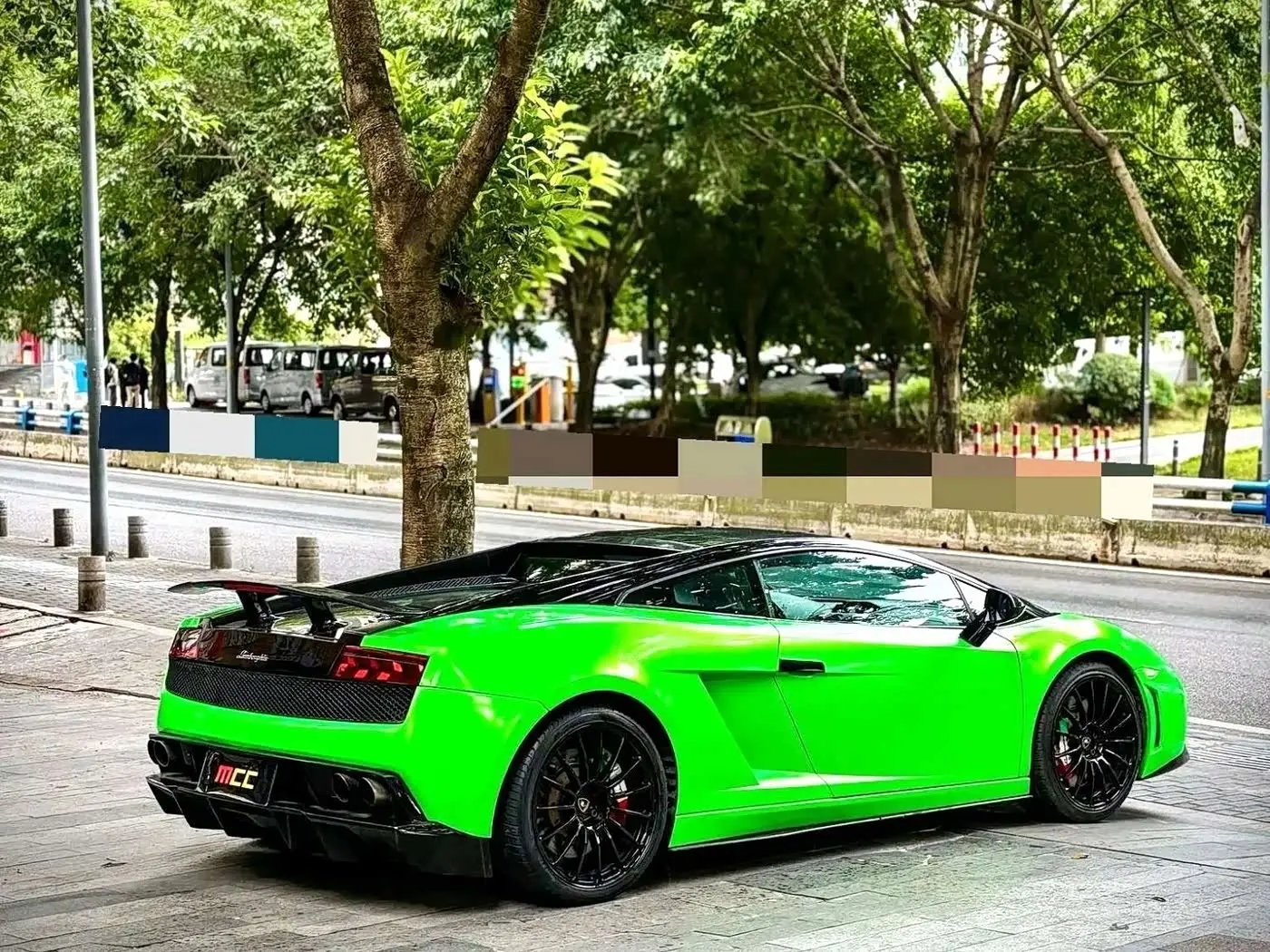 Lamborghini Gallardo 2012 — Şəkil 8/10