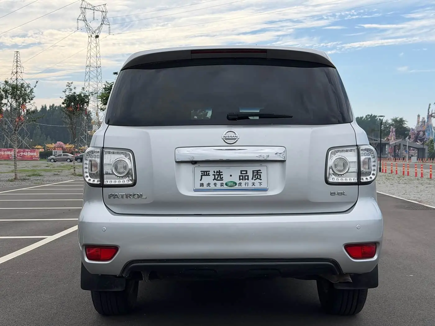 Nissan Patrol 2015 — Фото 8/9