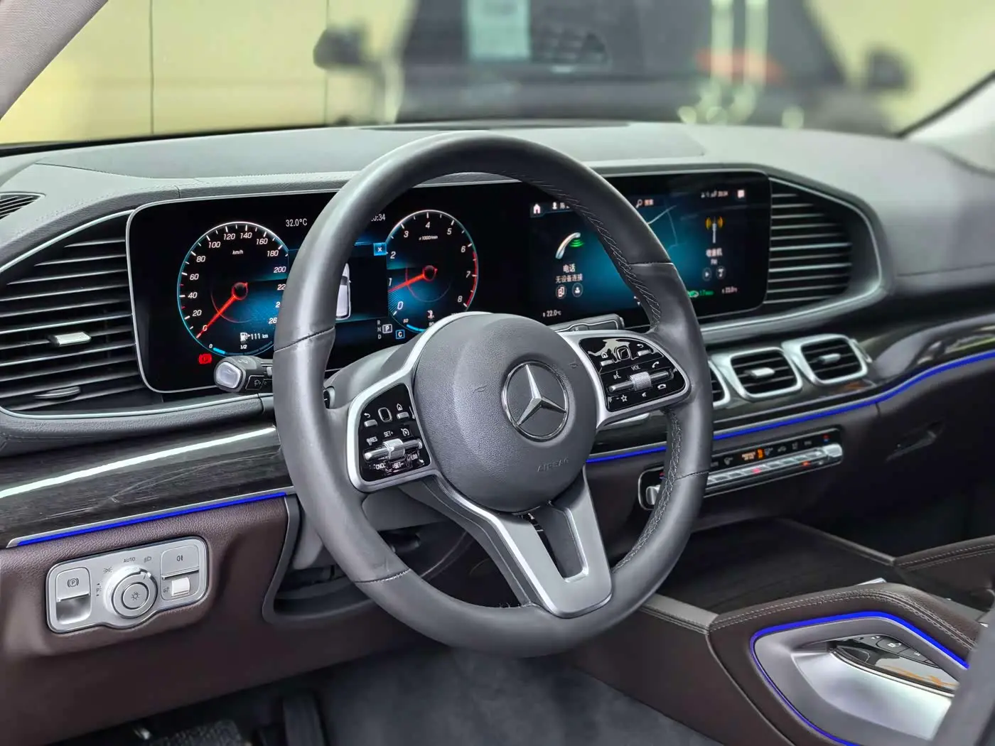 Mercedes-Benz GLE 2020 — Фото 15/20