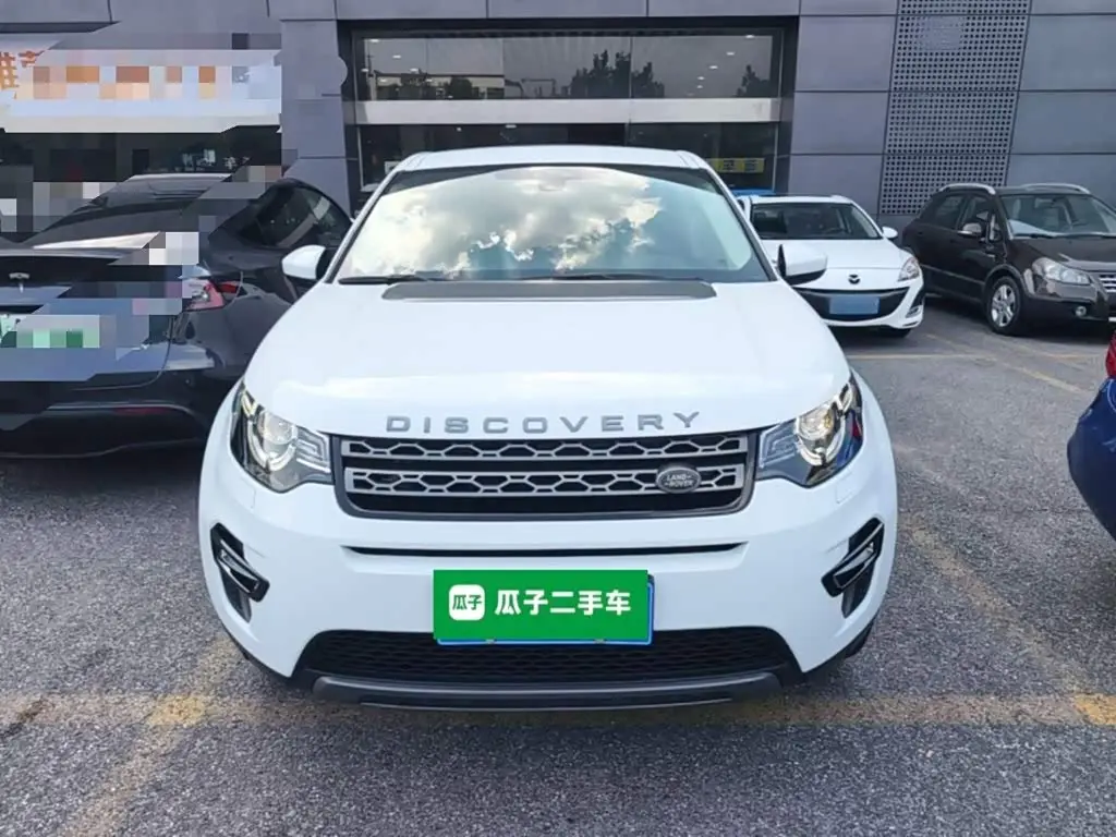 Land Rover Discovery Sport 2019 — Фото 3/20