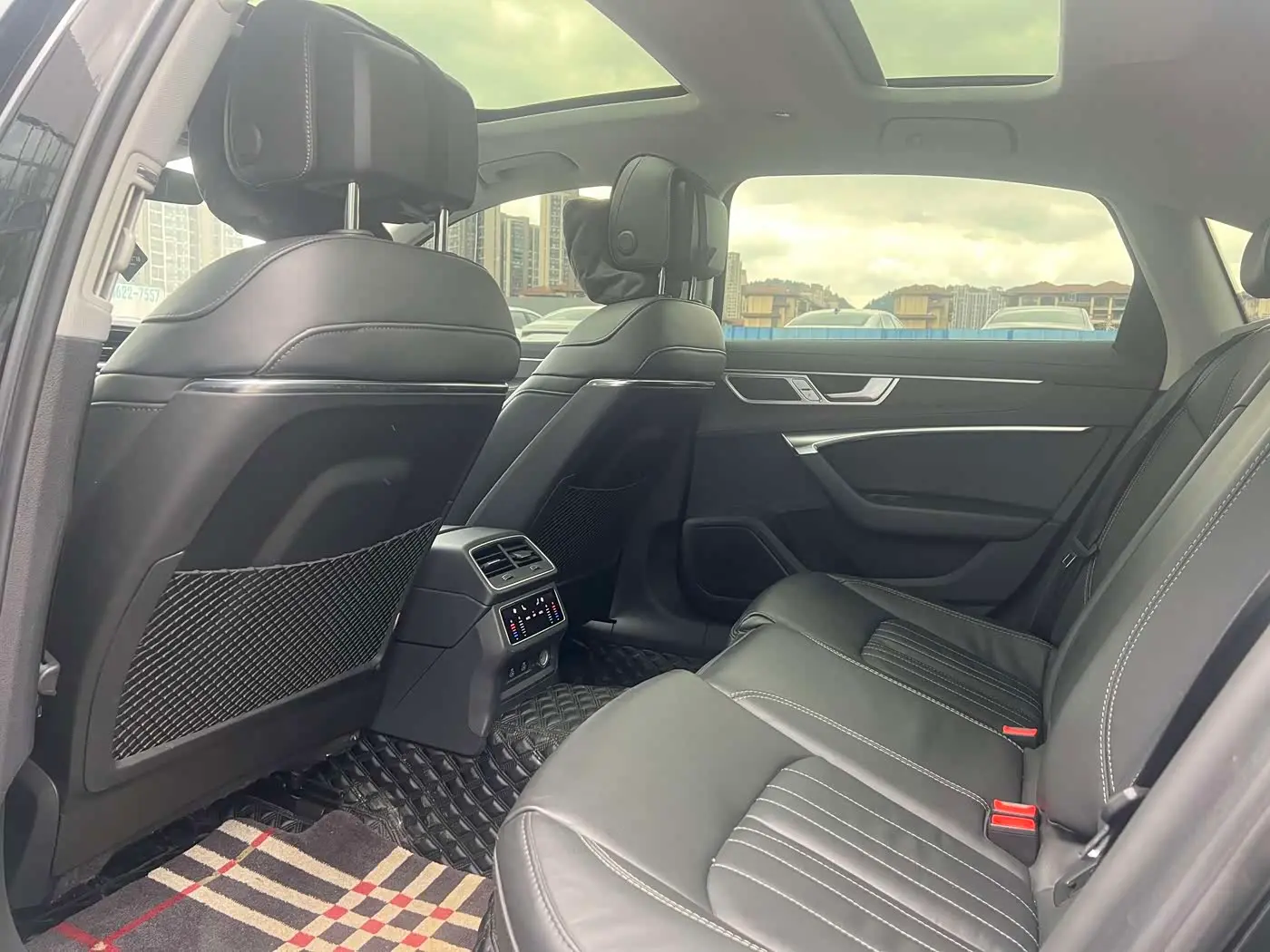 Audi A6L 2023 — Şəkil 6/17