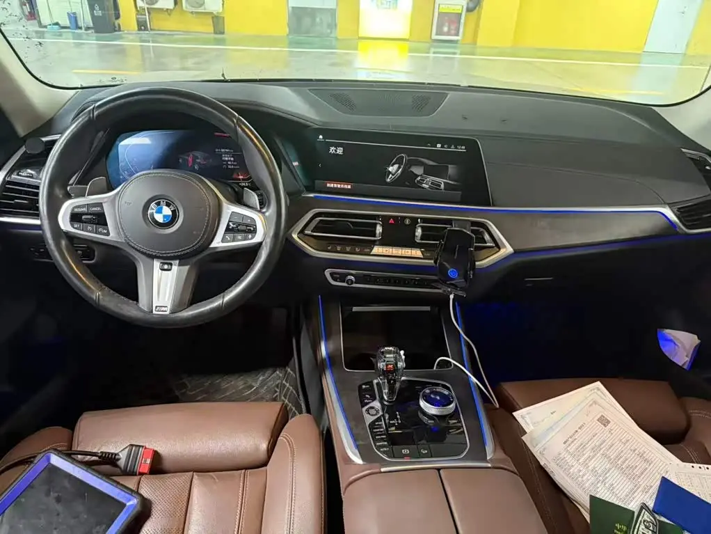 BMW X5 2021 — Фото 10/12