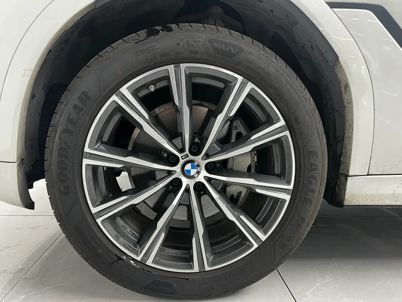 BMW X6 2020 — Photo 9/15