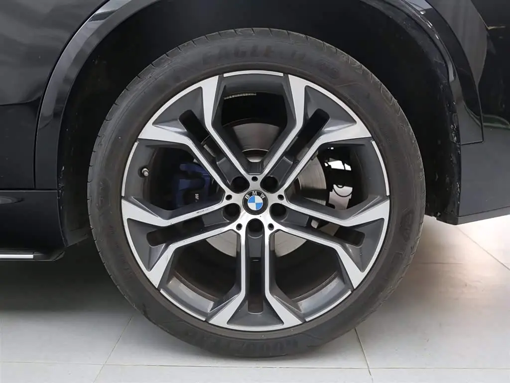 BMW X5 2023 — ფოტო 18/18
