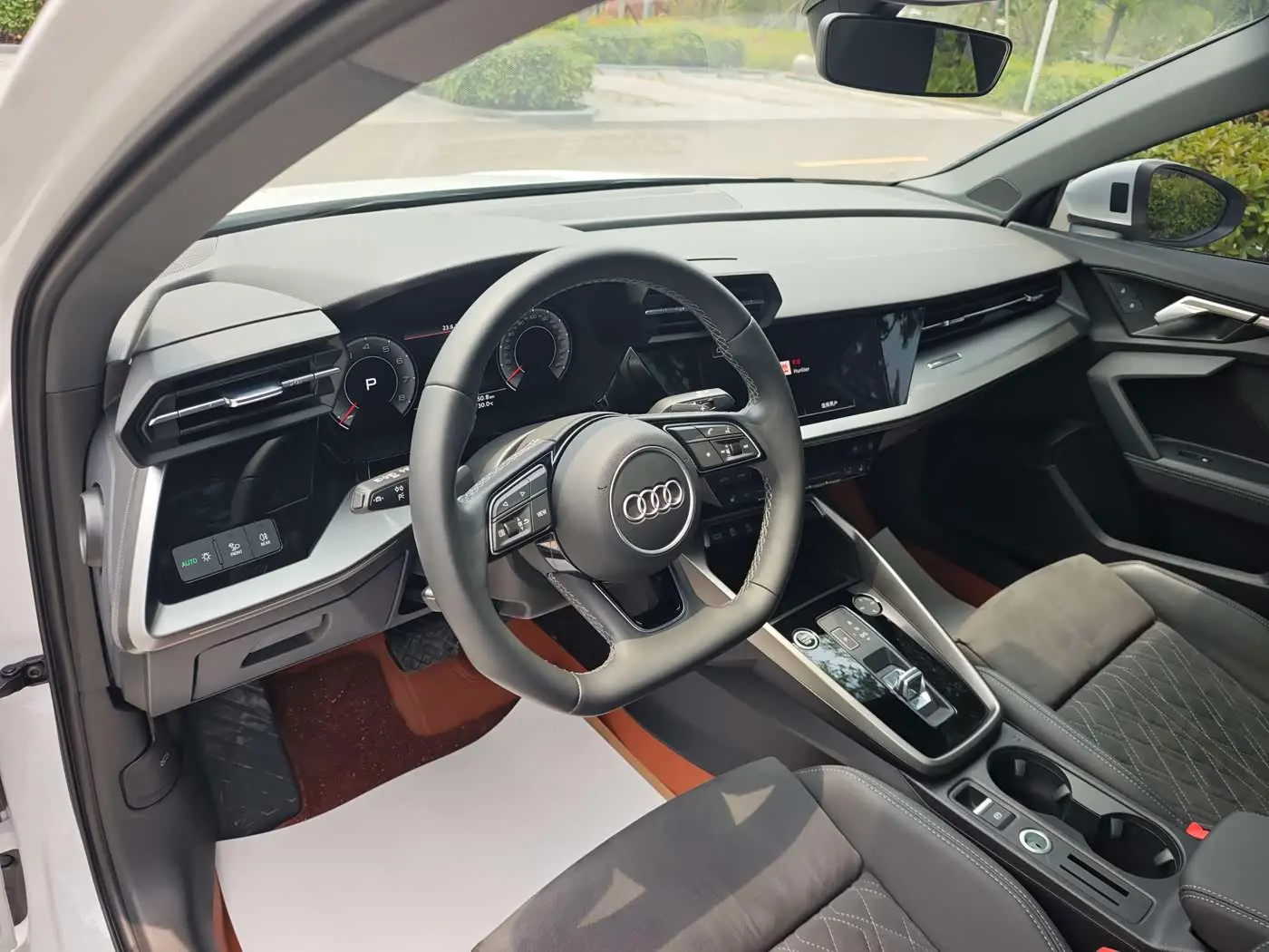 Audi A3 2023 — Фото 15/20