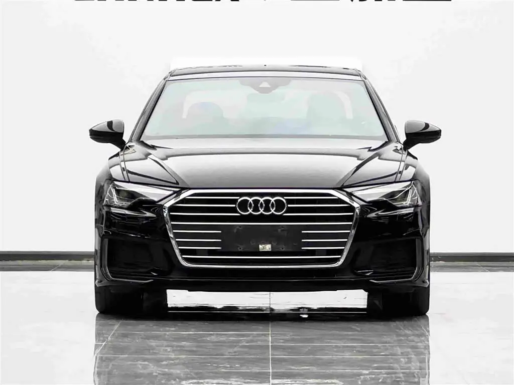 Audi A6L 2019 — Фото 2/16
