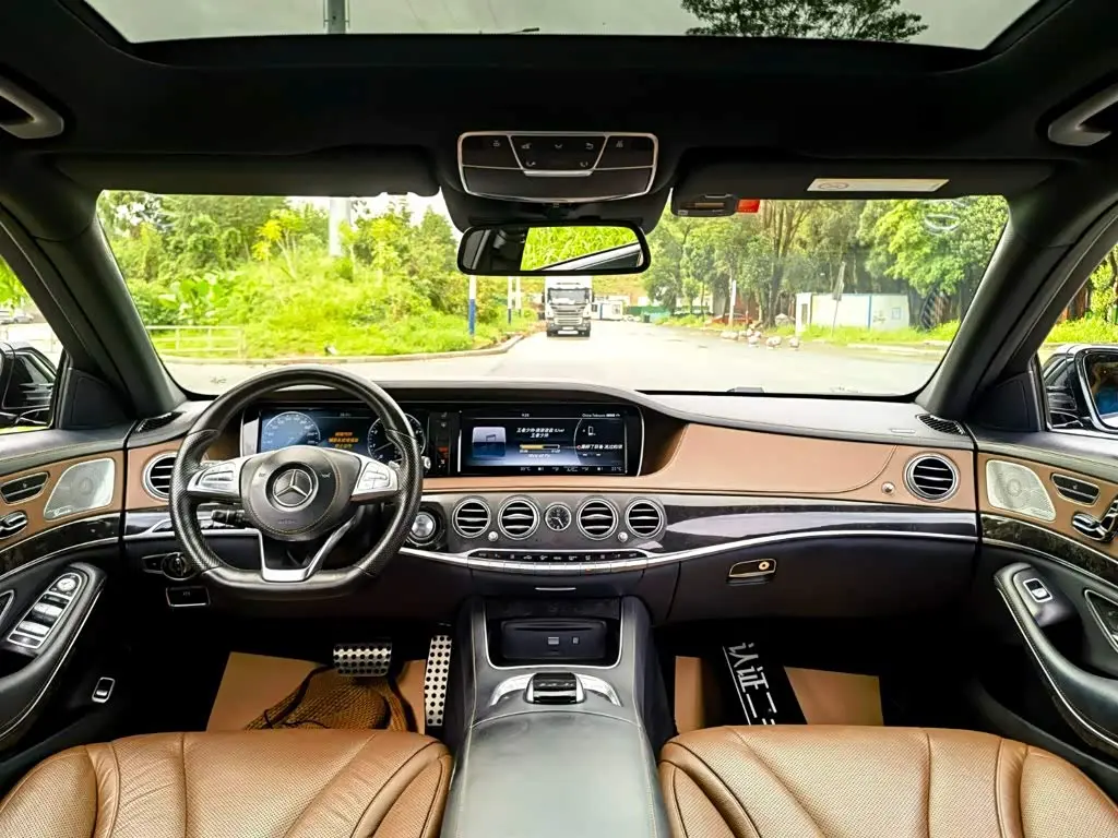 Mercedes-Benz S-Class 2017 — Photo 8/20