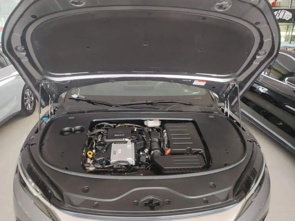BYD Han 2025 — Photo 20/20