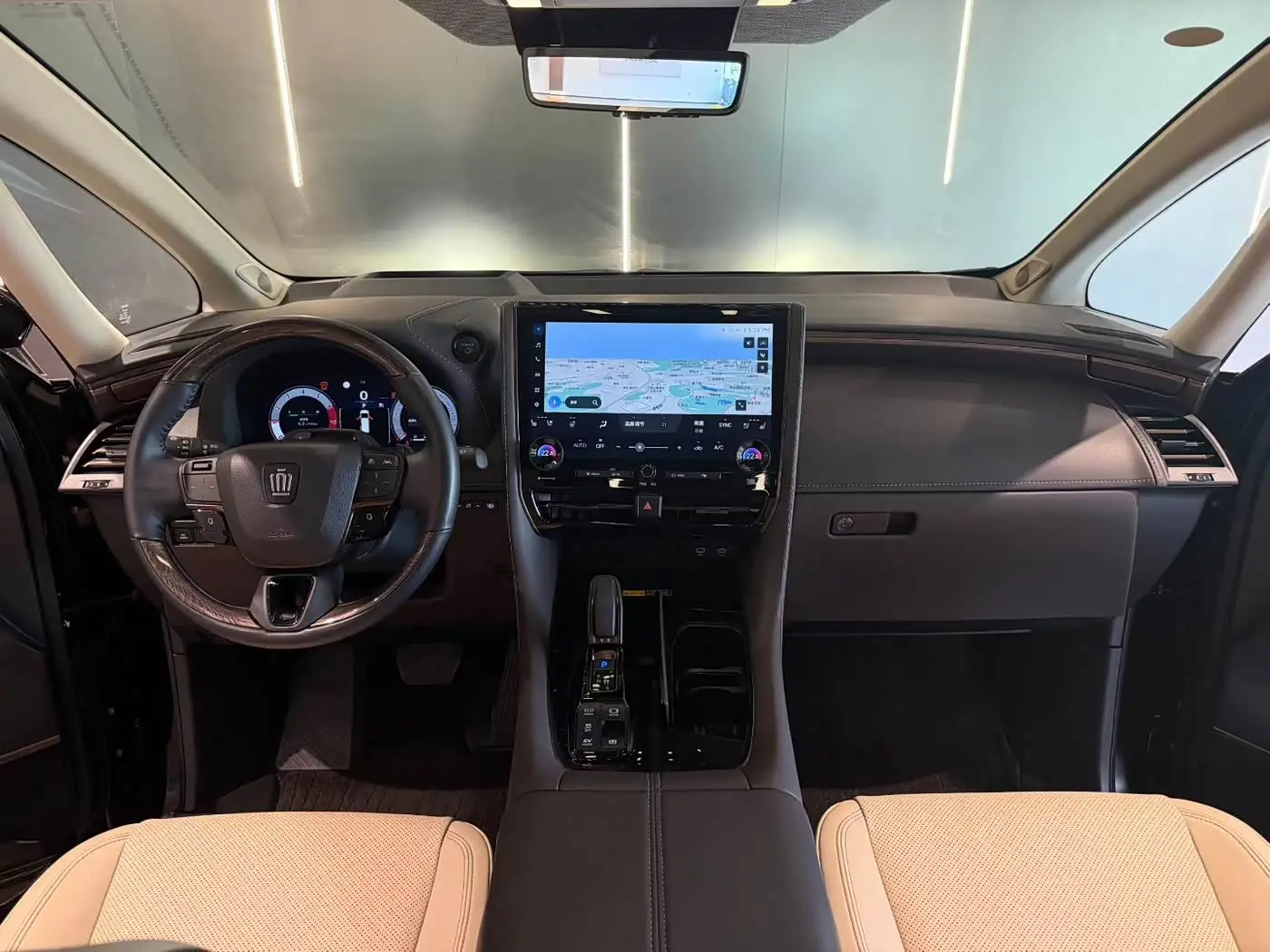 Toyota Vellfire 2023 — Şəkil 4/9