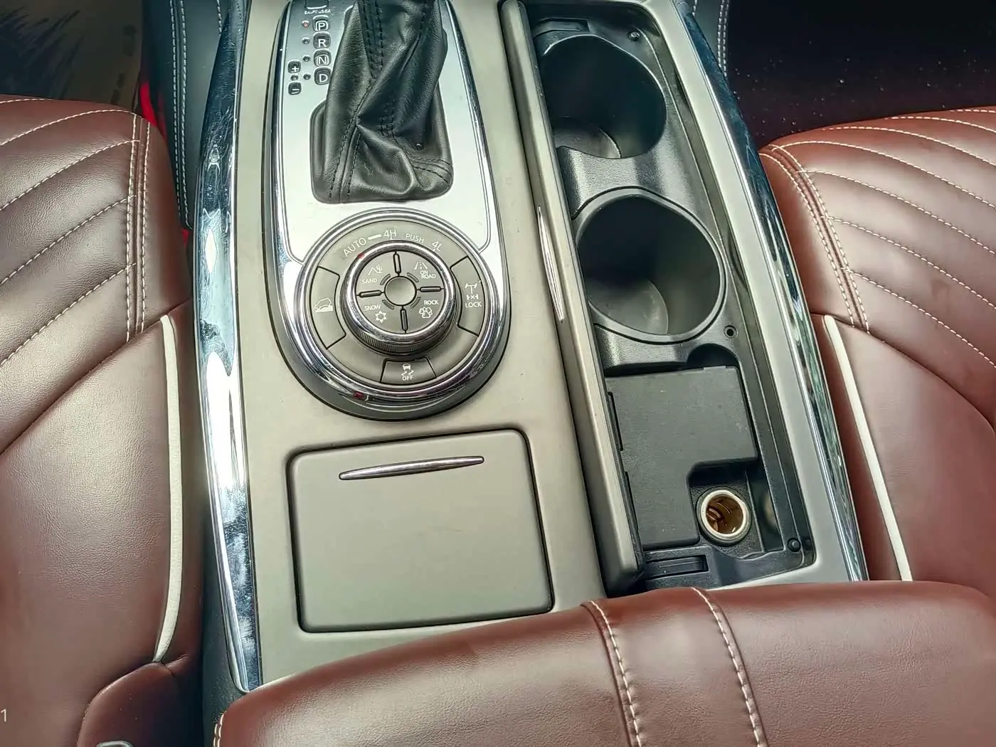 Nissan Patrol 2019 — ფოტო 6/17