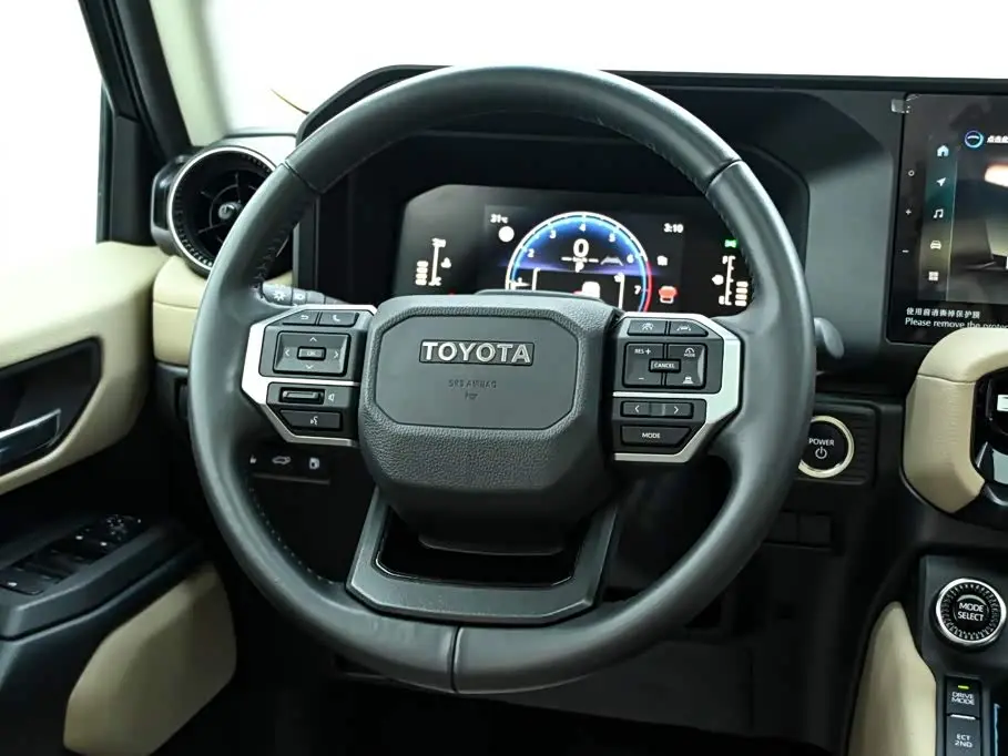 Toyota Prado 2025 — Фото 19/20