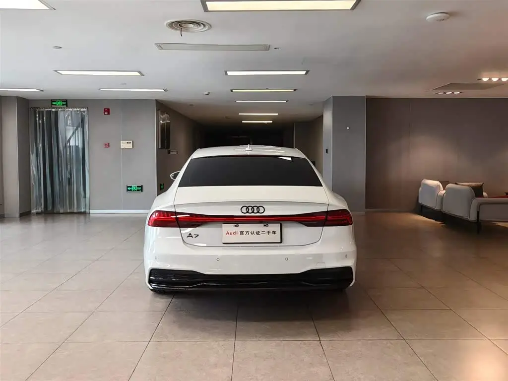 Audi A7 2025 — Photo 5/20