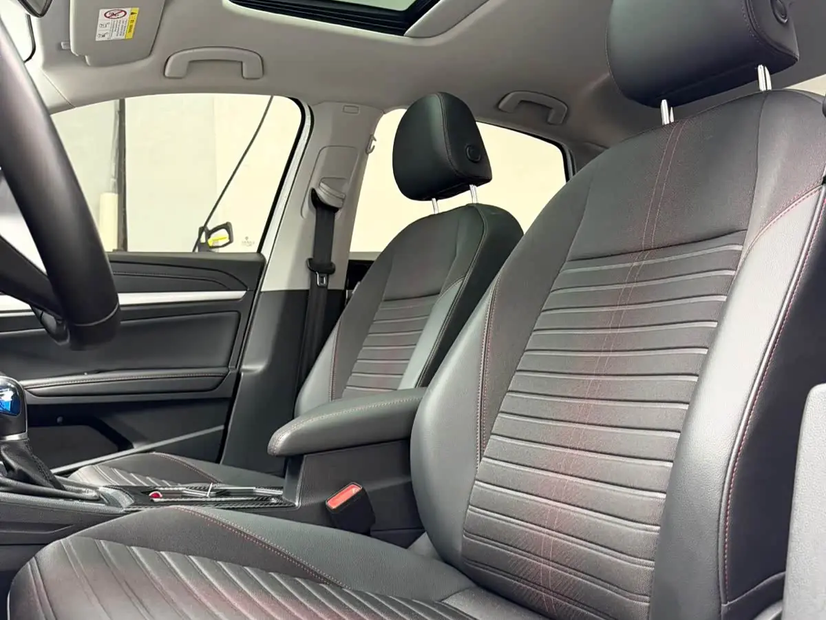 Volkswagen Lavida 2022 — Şəkil 11/20